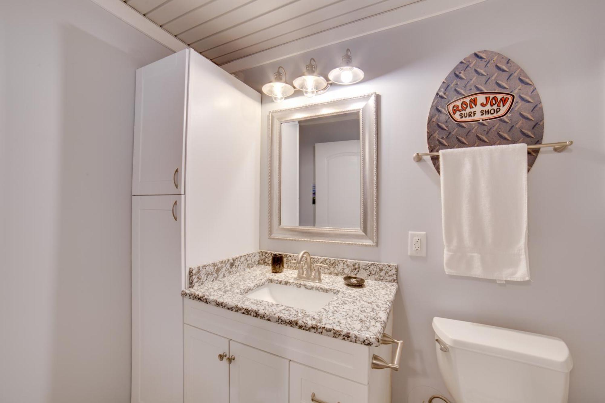 Ocean Isle Beach Studio With Patio - 1 Mi To Pier! Kültér fotó
