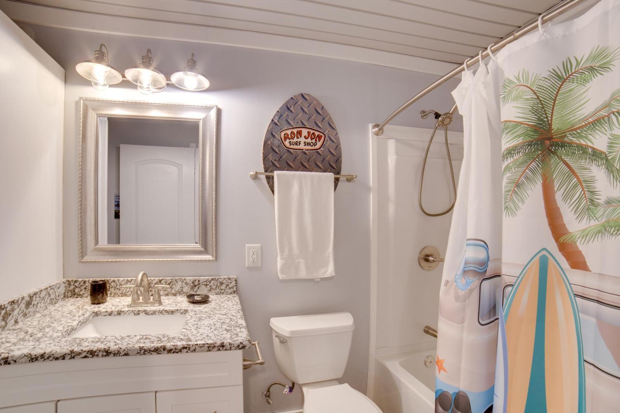 Ocean Isle Beach Studio With Patio - 1 Mi To Pier! Kültér fotó